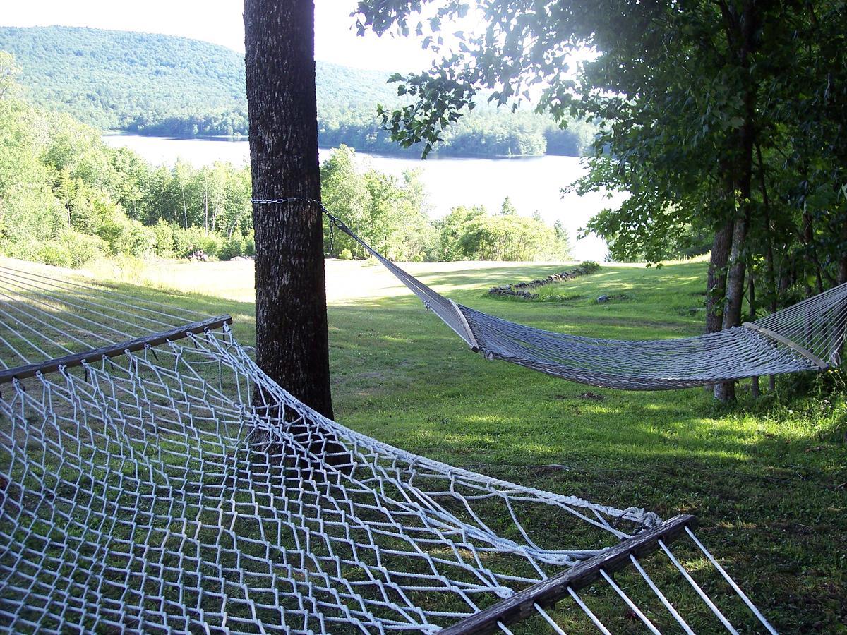Stoddard Hummingbird Hill B&B 외부 사진